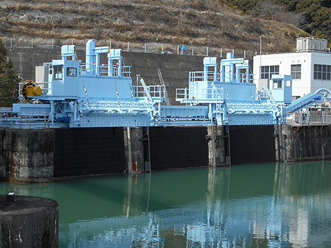 取水口除塵機